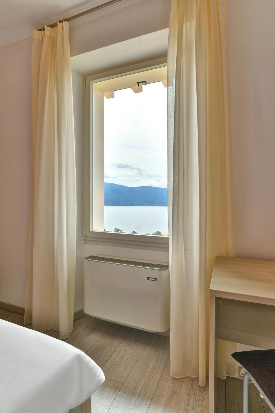Il Sogno Sul Lago 가르냐노 외부 사진