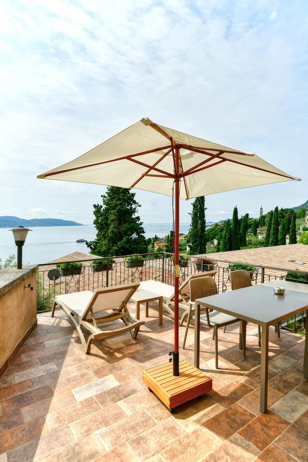 Il Sogno Sul Lago 가르냐노 외부 사진